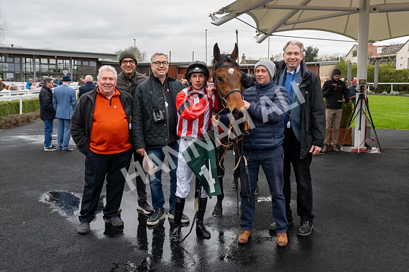 090425-Race 2-Barmyblade-0459 - Race 2