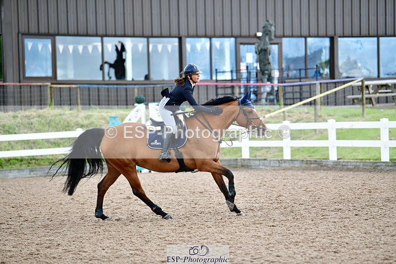 240526A-110825-07486 - Cls 34 Discovery and 1m Open