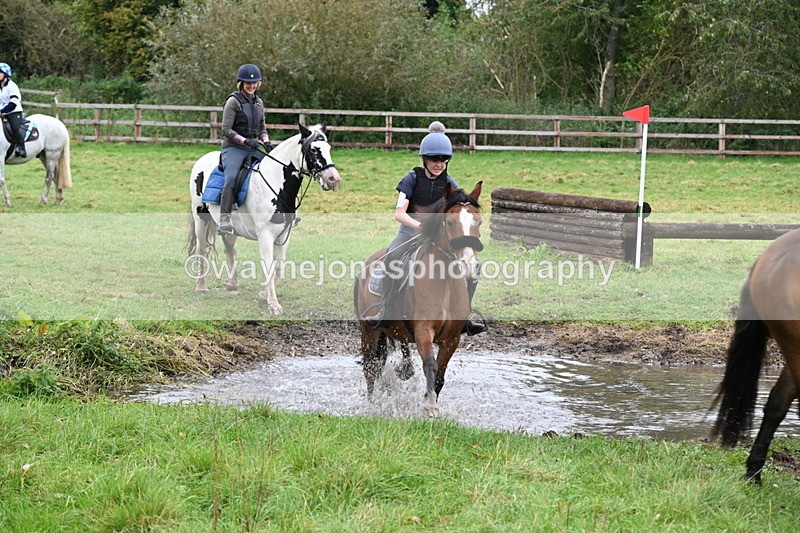 WJ6_7154 - Time at Photographer 13:06 to 13:23