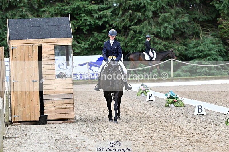 251022A-151115-00486 - B-110-Lizi.Popham