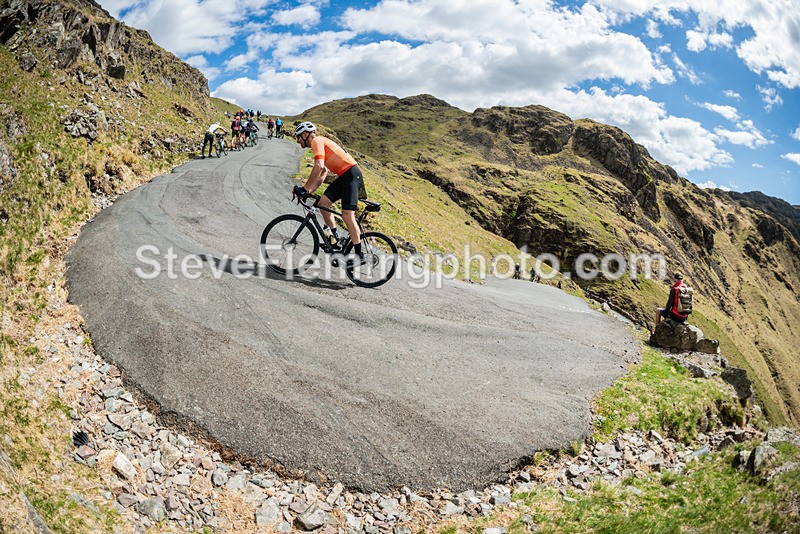 134209 - Hardknott Hairpin 13.00 - 14.00
