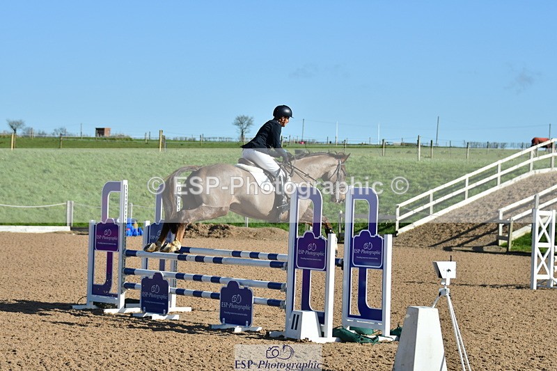 240306A-103435-00166 - Cls 1 British Novice and 90cm Open