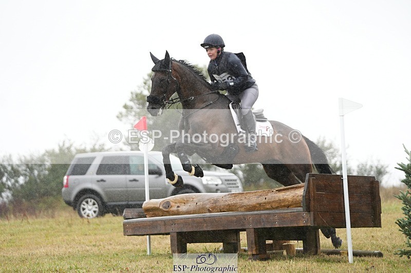 250830-141402-04059 - F-253-Suzy.Stoneman