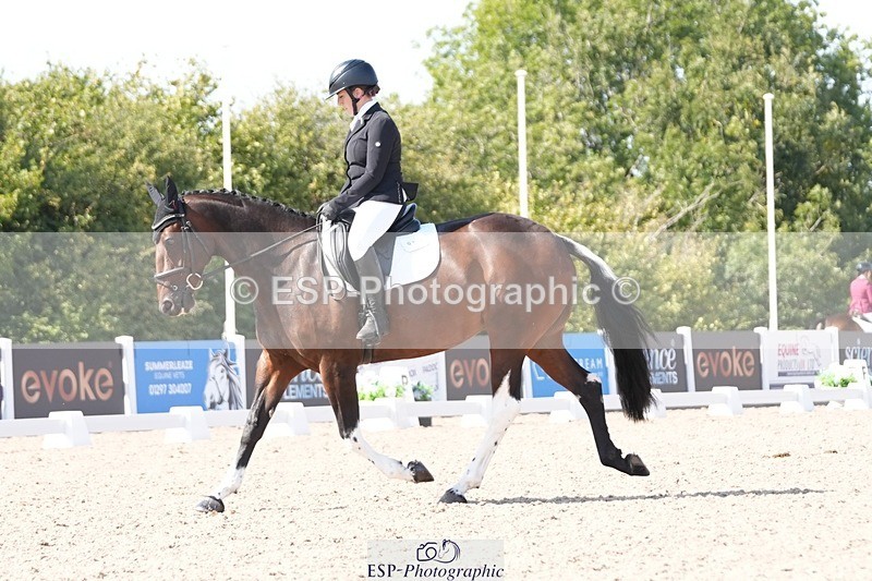 250817-154745-11581 - 083-Emily.JarvisCriafol.Two.Tone.Tequila