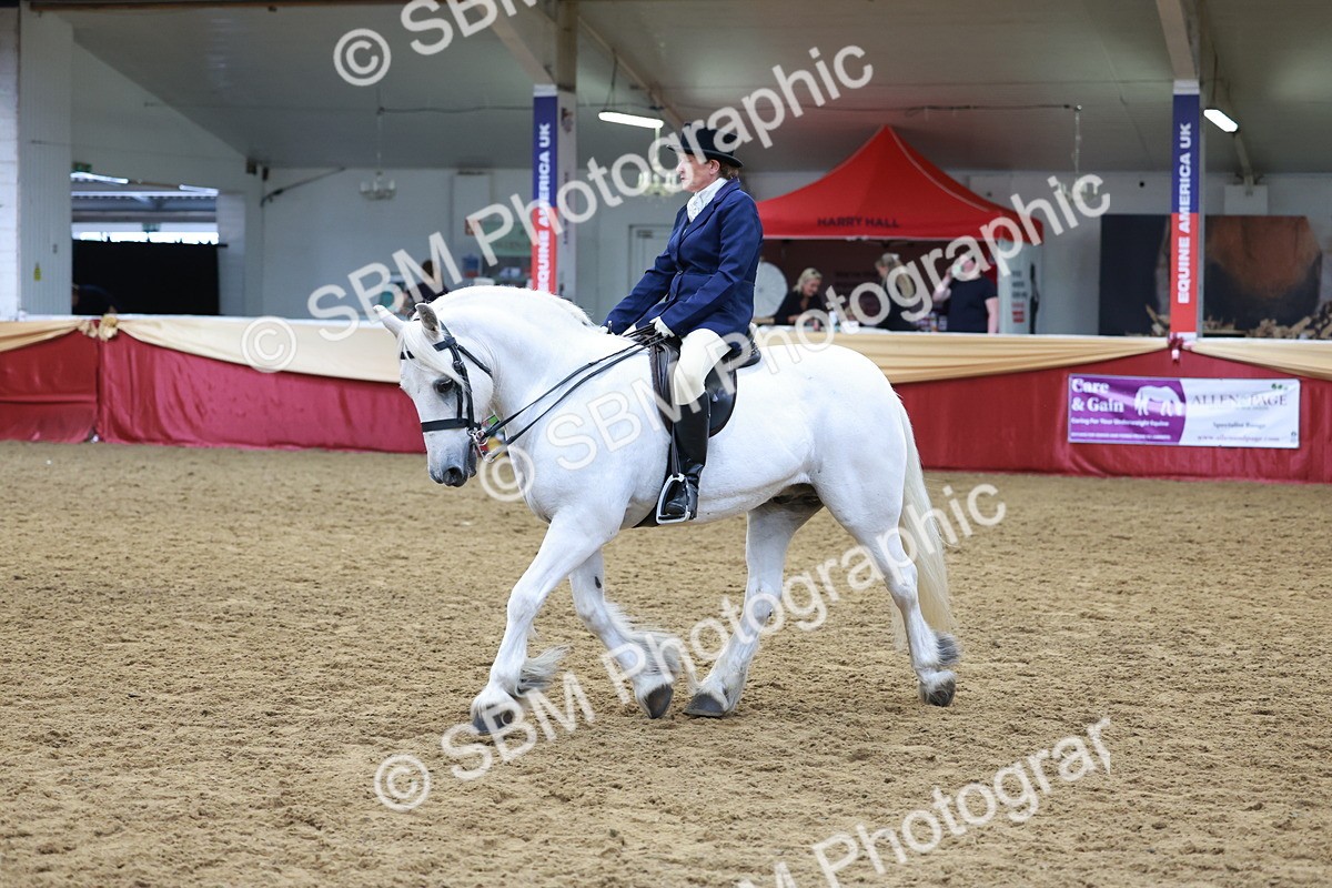 SBM_18641 - Class 952 - M&M Ridden Supreme Final