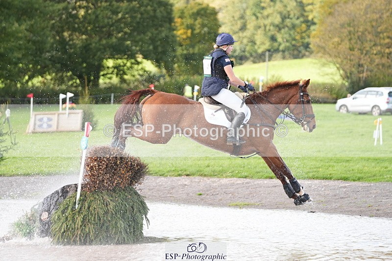 251024A-132111-11073 - B-154-Holly.Law