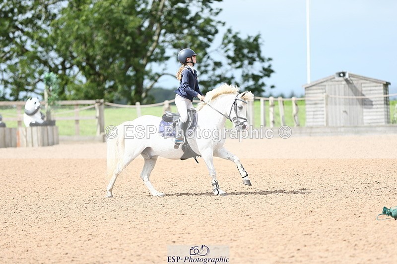 230715A-105111-00422 - Cls 34 Springboard 128cm & 138cm