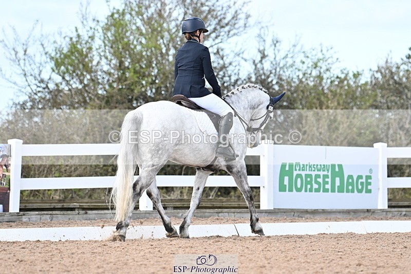 240324A-125558-02420 - Novice 28, 12.15 to 13.00