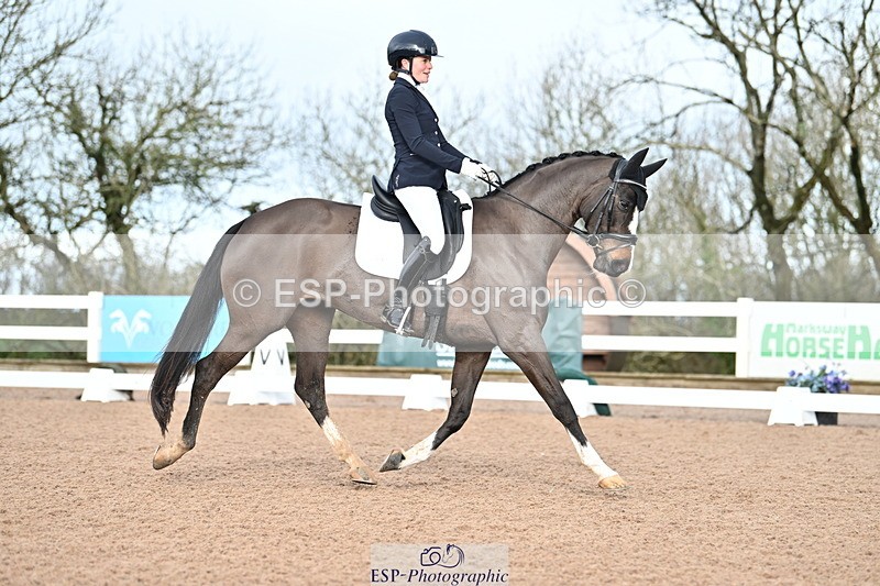 240218A-103601-05601 - 161-Katie.Warner-Active.Nuvalari