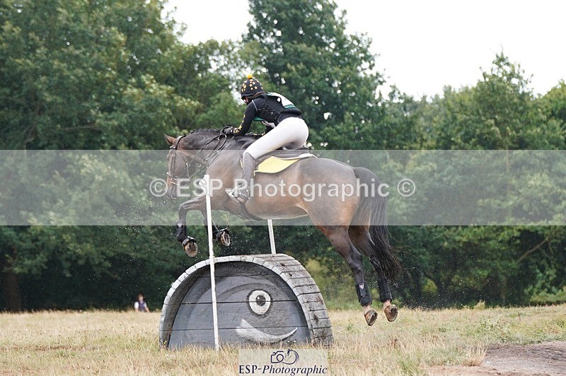 250803A-130048-13183 - M-568-Bethany.Hull-CARRICK.DIAMOND.OLIVER