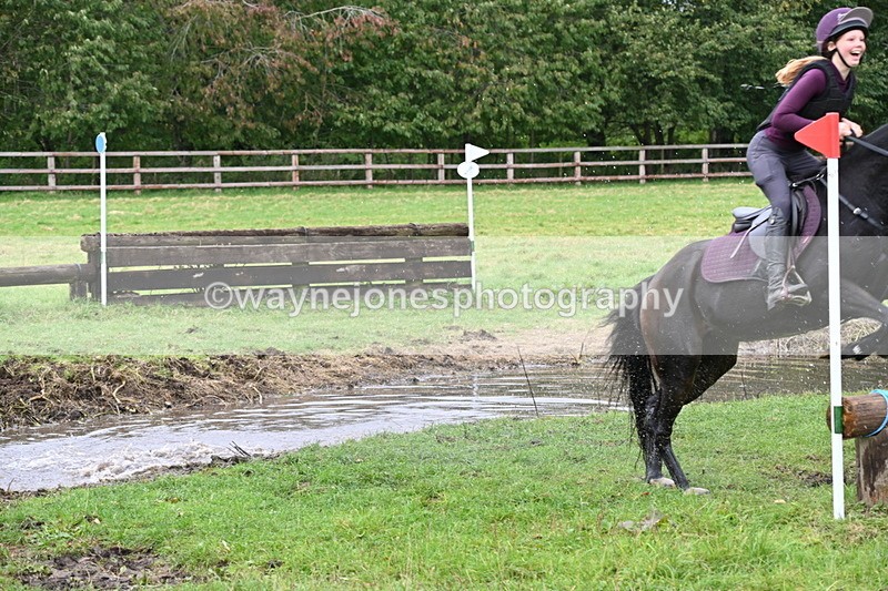 WJ6_5428 - Time at Photographer 12:31 to 12:40