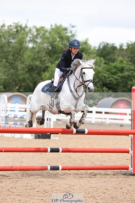 240630A-120352-12883 - Cls 31 Discovery and 90cm Open