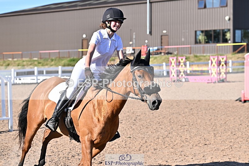 250708A-184806-00663 - 90cm Classes