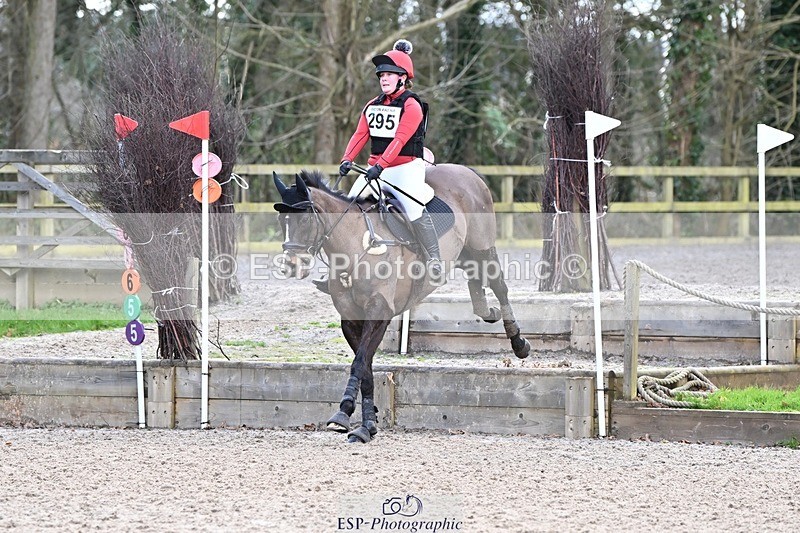 240302-144230-01585 - Cls 3 90-95cm