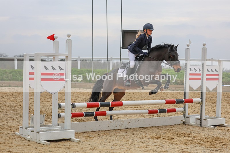 3E7A8210 - Class 11: Junior 70cm