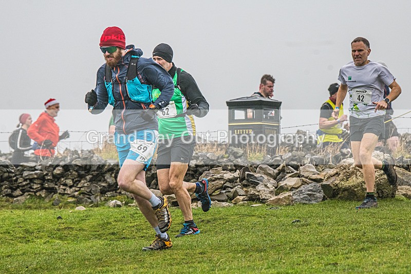 Litton-161 - Litton Christmas Cracker Fell Race Sunday 15th December 2024