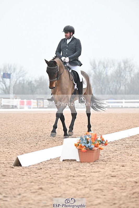 240217A-122557-02200 - 153-Robert.Trobridge-Orlando.T