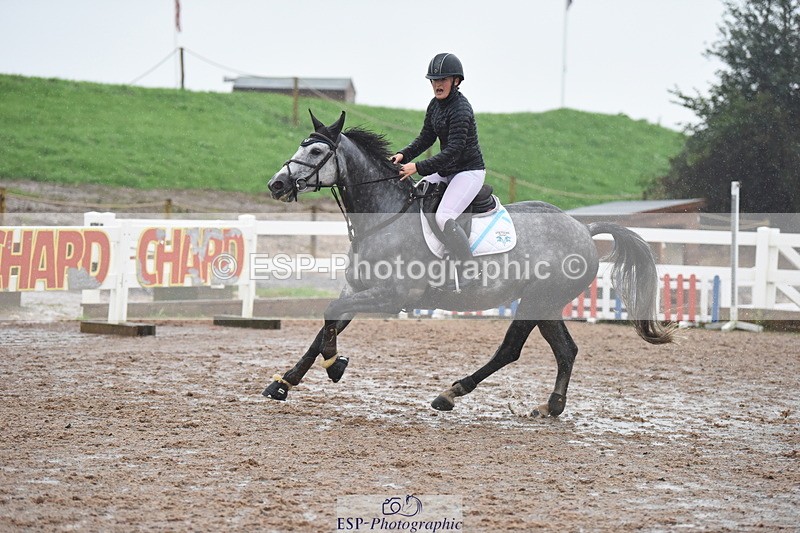 230917A-105932-06381 - Cls 33 British Novice & 90cm Open