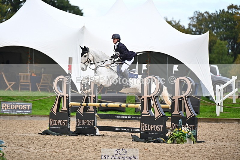 251026A-104447-23714 - D-318-Caroline.Allan