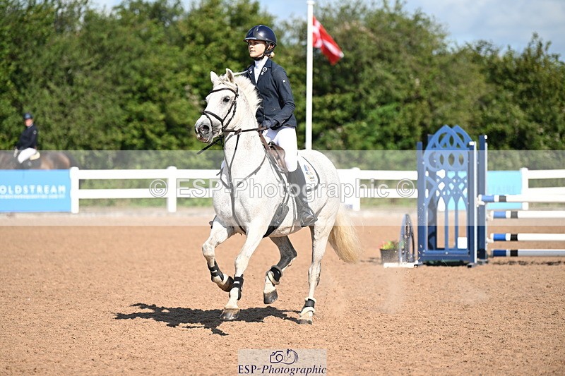 240728A-094613-07673 - Cls 33 Snr British Novice and 90cm Open