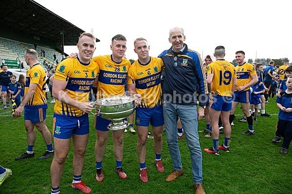 239 - Summerhill Senior Football Team