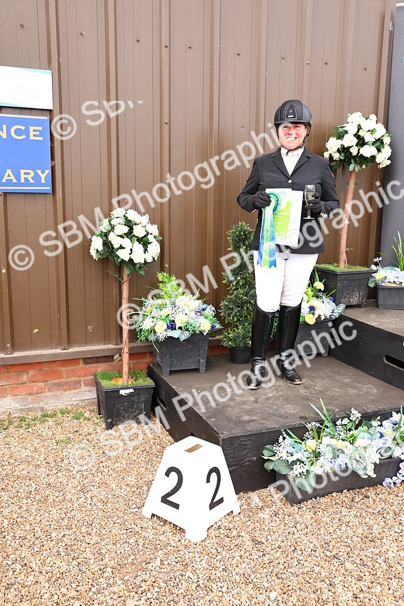 SBM_001894 - Presentations - cart