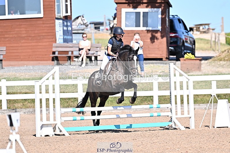 250708A-170421-00181 - 70cm Classes