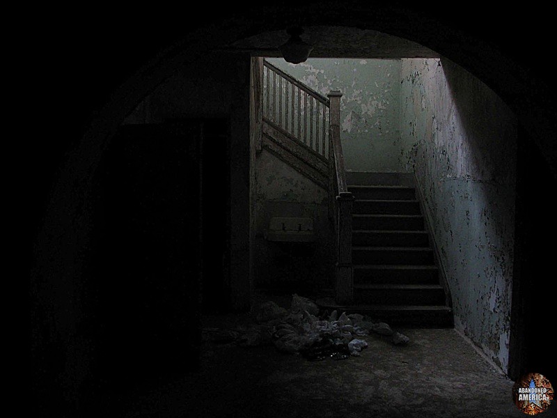  - Athina State Hospital*