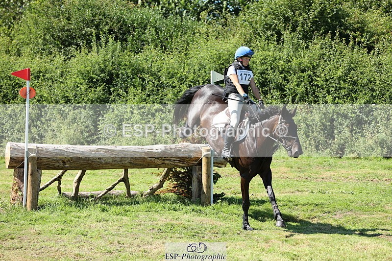 240811A-151211-05479 - 172