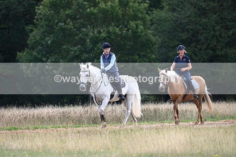 DSC_4124 - Time at Statue 09:50 to 11:09