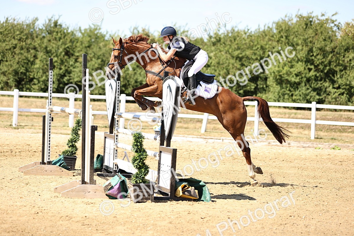 SBM_015252 - Class 16 - Senior foxhunter - 1.20m Open