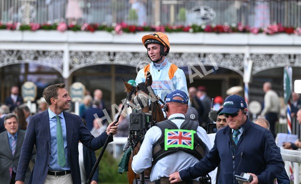 210825-049 Song Of The Clyde - Race 2 2.25pm Harry's Half Million By Goffs