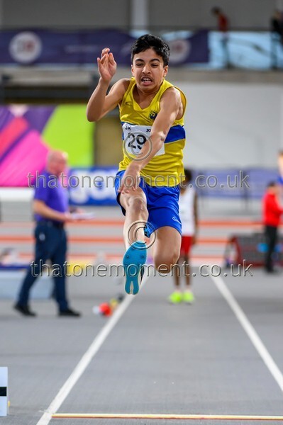 Age26SUN-927803 - Track Male Set Two