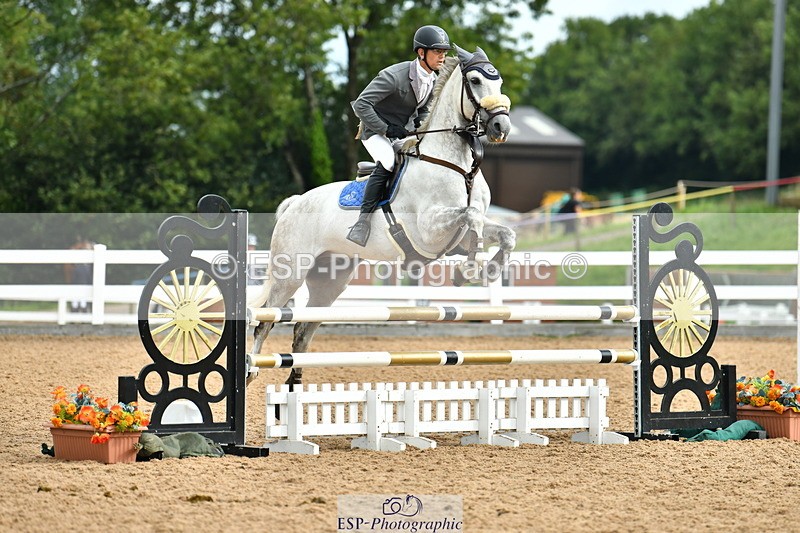 230813A-101207-11366 - Cls 40 A&B Senior Discovery & 1m Open