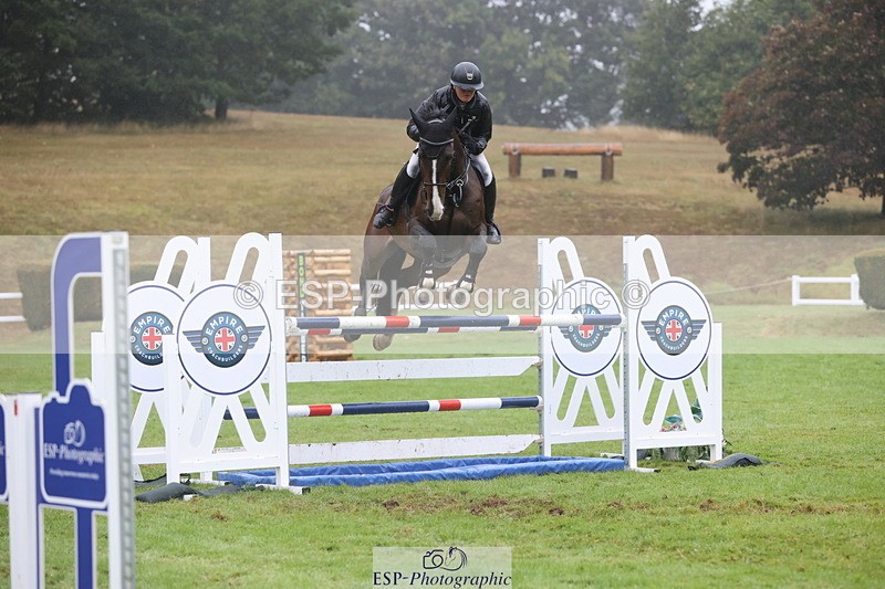 250830A-163254-07536 - Cls 17 Snr Foxhunter