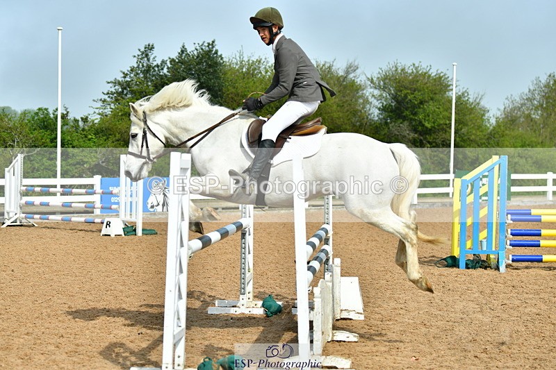 230514A-101322-02195 - Cls 22 Pony Discovery & 90cm Open