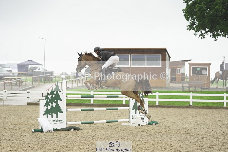 230722A-113830-08901 - Cls 19, 1 Star Silver 1.20m