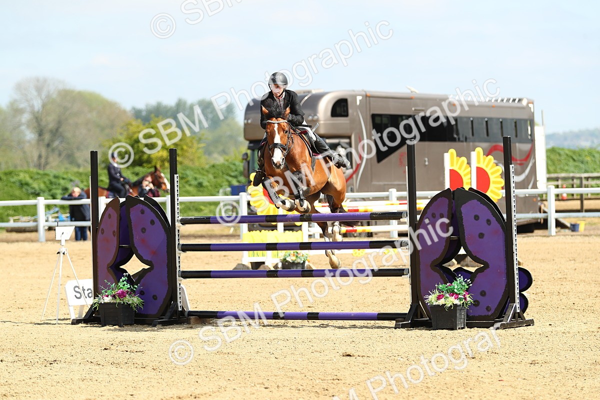 SBM_001279 - Class 5 - Senior Foxhunter 1.20m