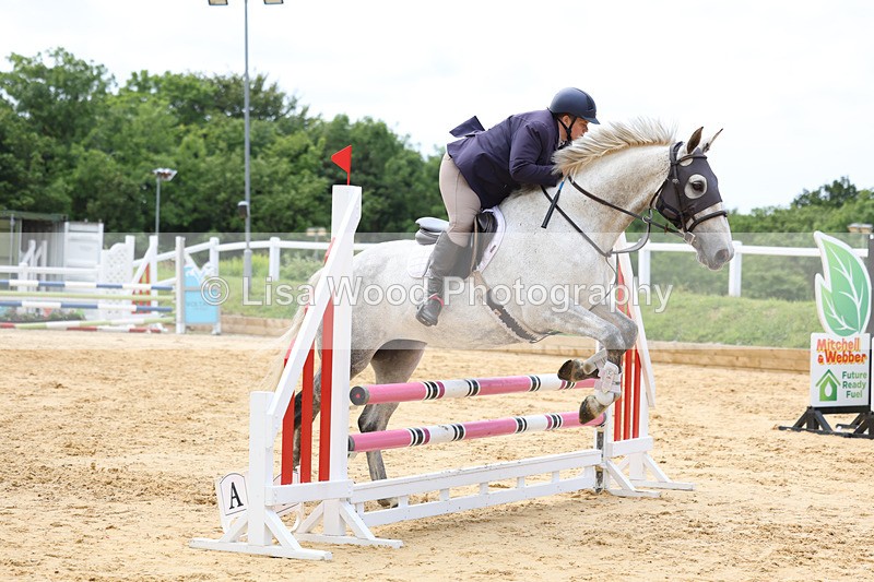 3E7A4860 - Class 9: 80cm Senior