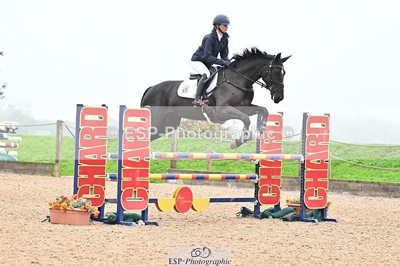 251003-111757-00397 - Cls 2 Newcomers and 1.10m