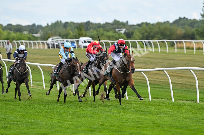 270825-Race 5-Glory Fighter-6437 - Race 5