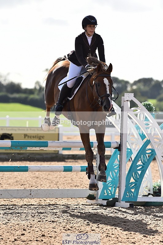 231014A-140832-05221 - Cls 15 1.05m Amateur Q 2nd R