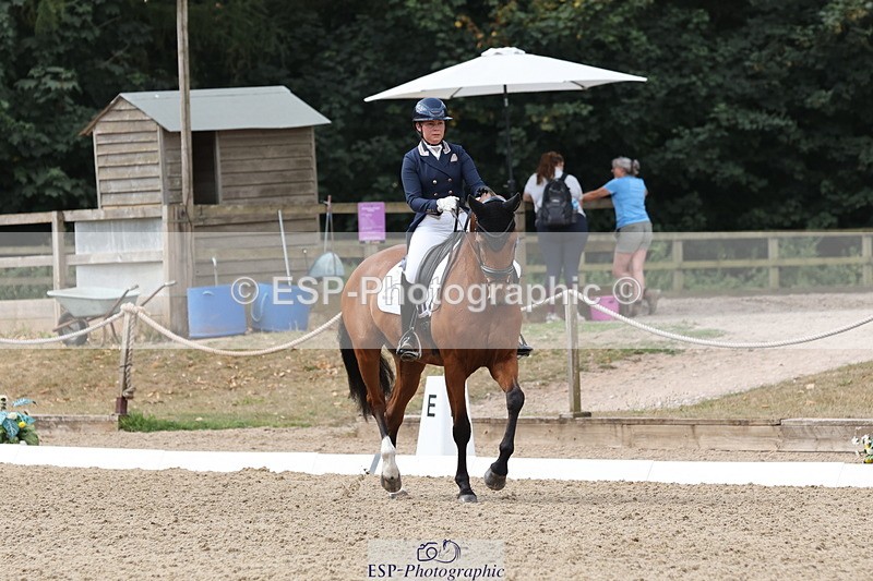 250809A-113840-02812 - 071-Abbie.NewburySeagry.Viceroy