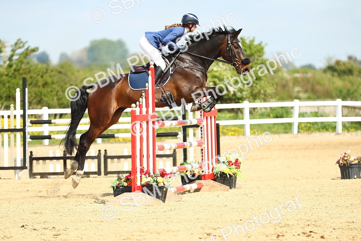 SBM_001342 - Class 5 - Senior Foxhunter 1.20m