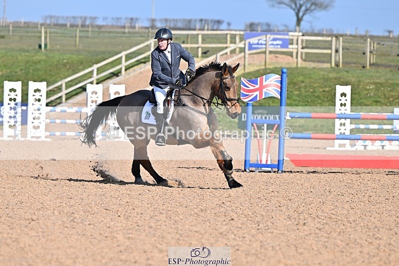 250305-132546-01474 - Newcomers and 1.10m Open