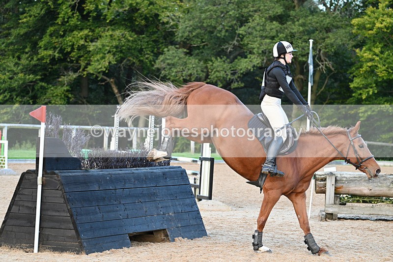 WJ7_6616 - Time 17:12 to 17:30