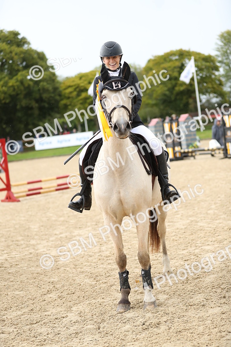 SBM_01066 - J27 - Senior Horse & Pony 50cm Championships