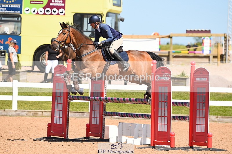 230526A-151648-02070 - Cls 12 1.05m Amateur Quali