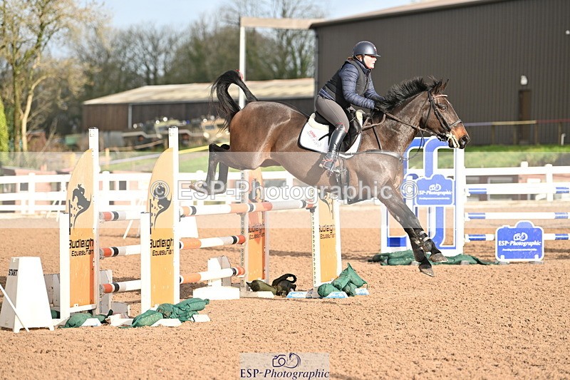 231209A-113102-01650 - Cls 11 Snr 1.05m Open