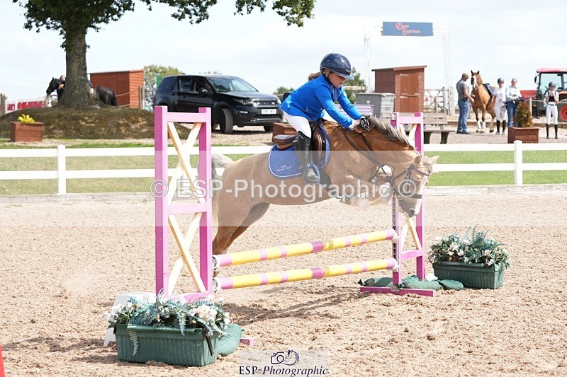 250805-145226-00021 - Clear Round and 60cm